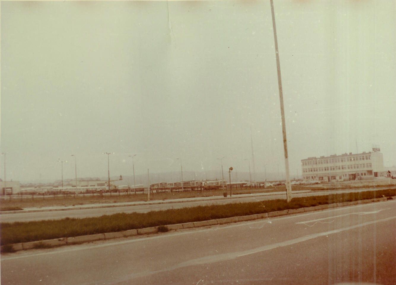 widok na zajezdnię od strony ulicy Struga - 1978 rok